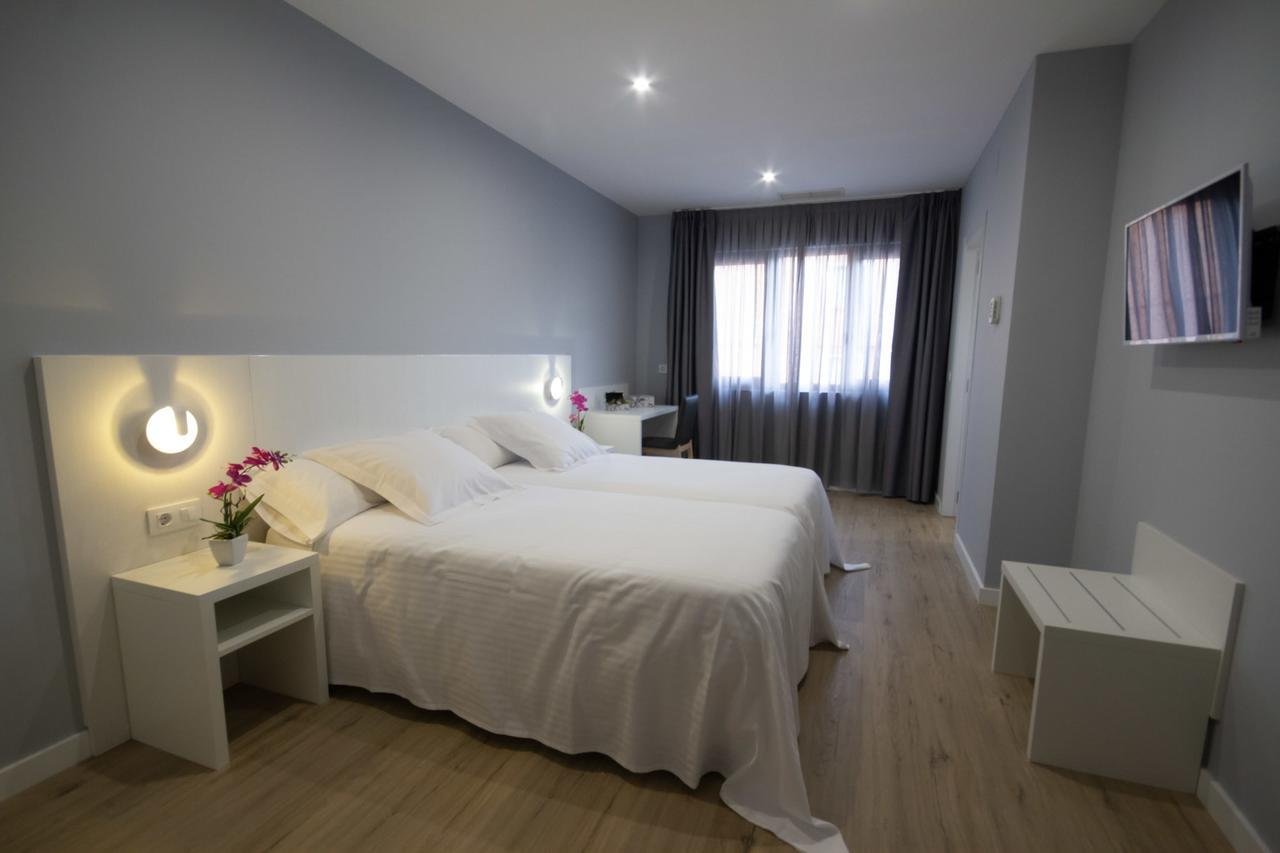 Hotel Rio Ason Ramales de la Victoria Esterno foto